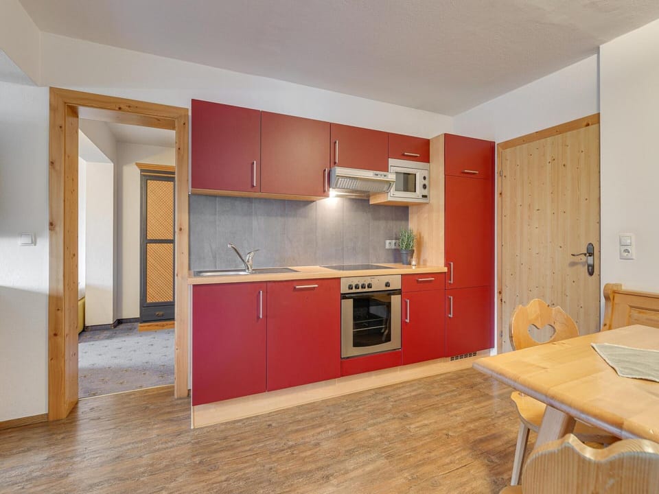 Apartment | Private kitchen | Toaster, highchair