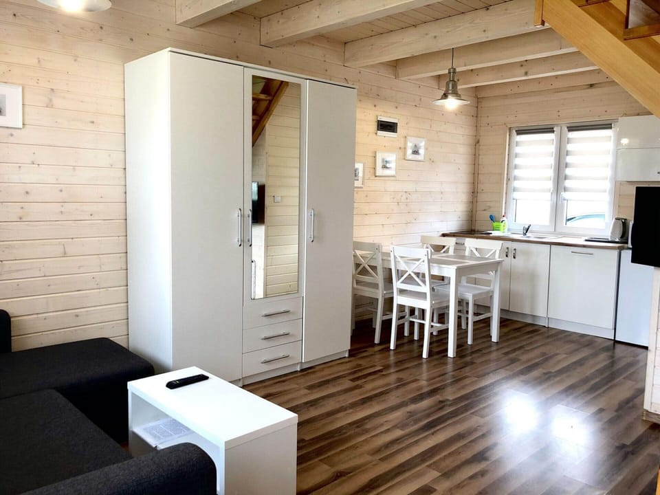 House | Dining