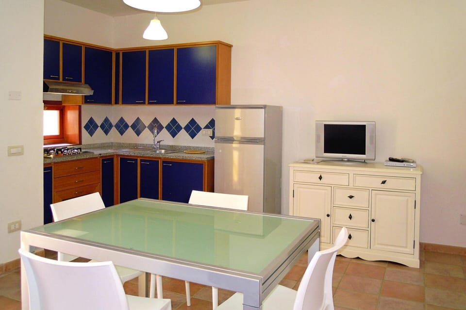 Apartment | Private kitchen | Highchair
