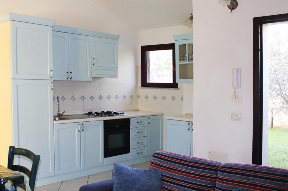 Apartment | Private kitchen | Highchair