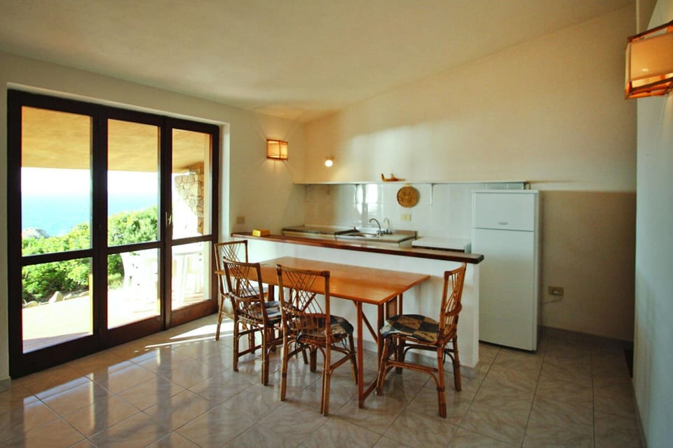 House | Dining