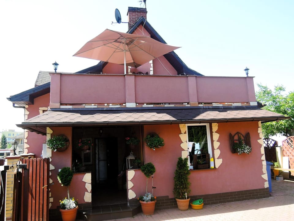 House | Exterior