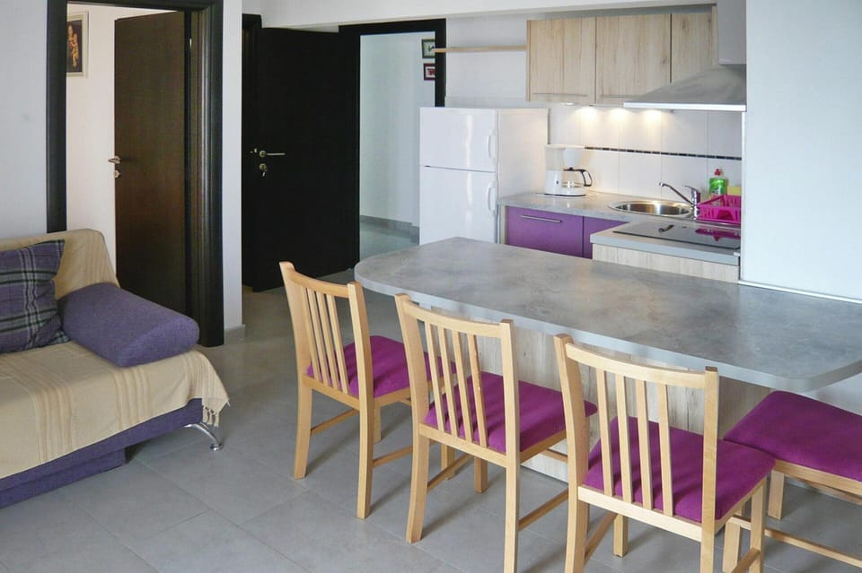 Apartment | Living room