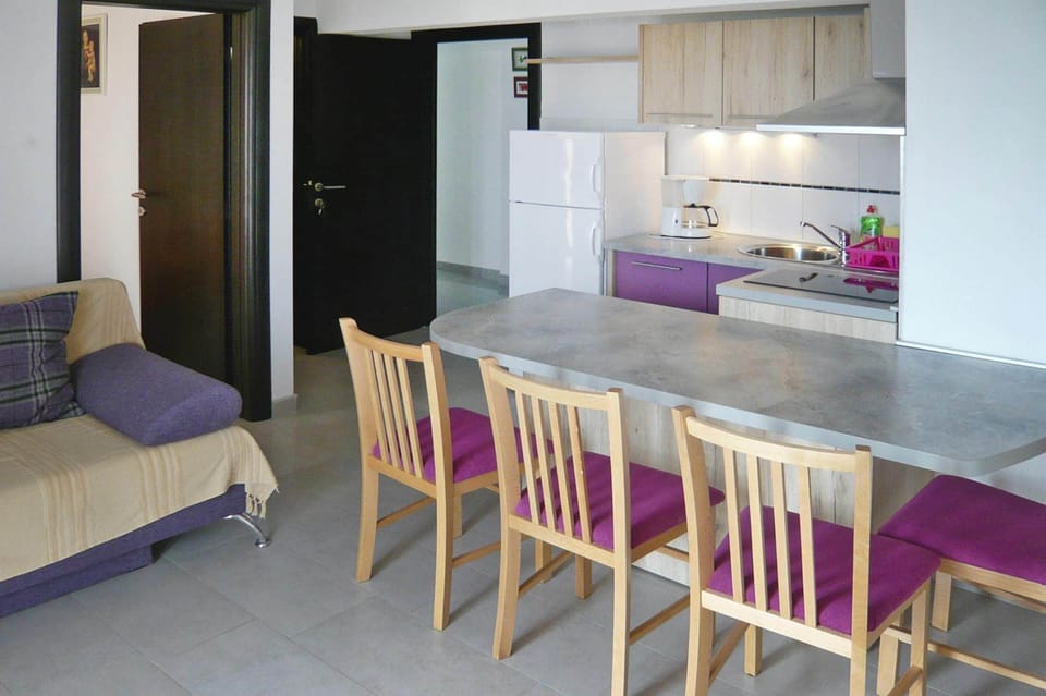 Apartment | Living room