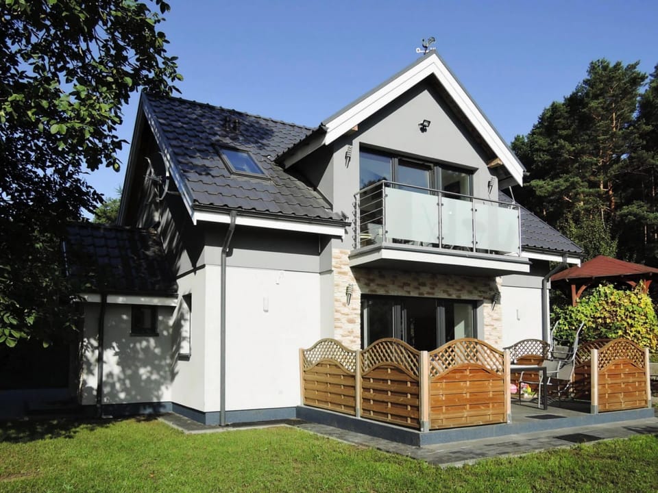 House | Exterior