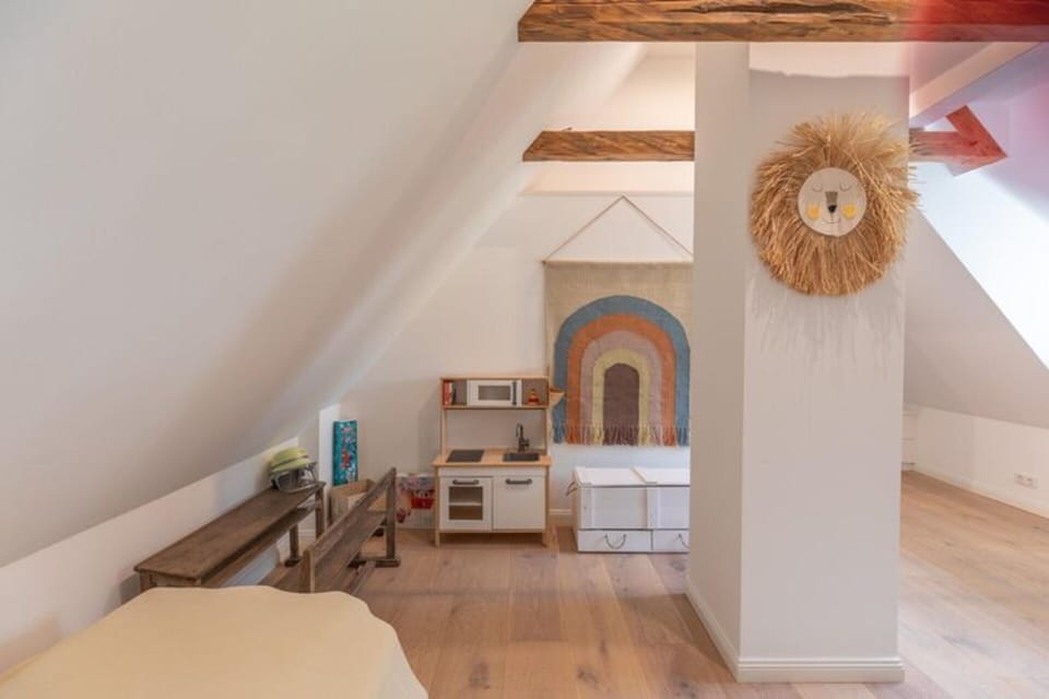 House | 2 bedrooms, individually furnished