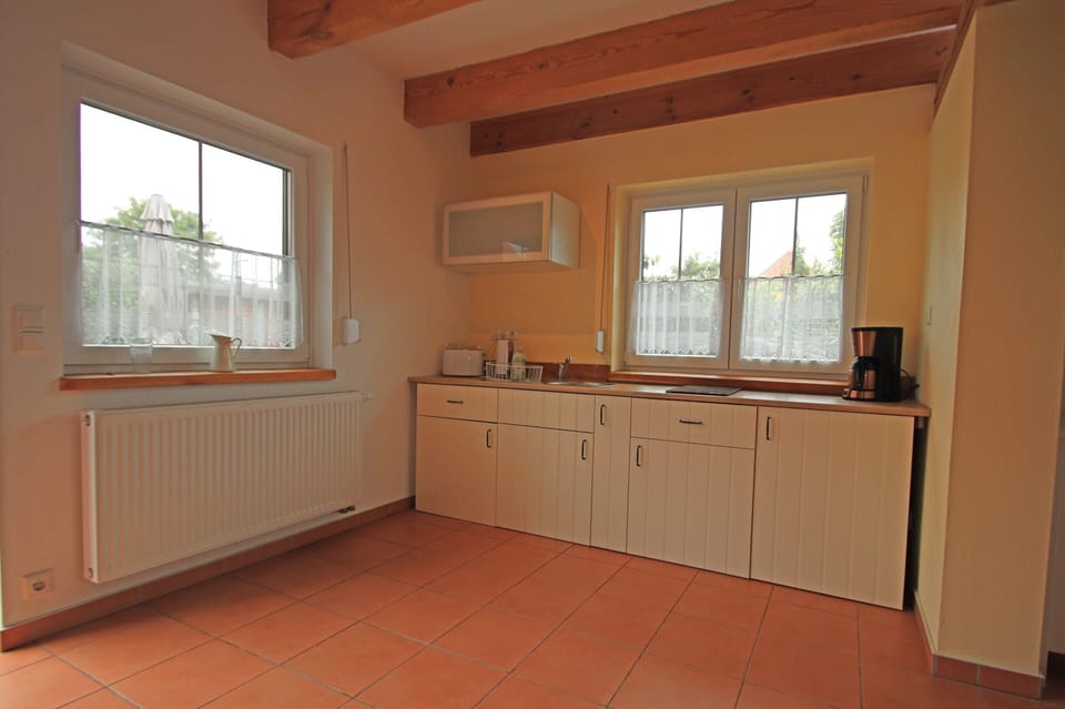 Apartment | Private kitchen | Electric kettle, toaster, highchair