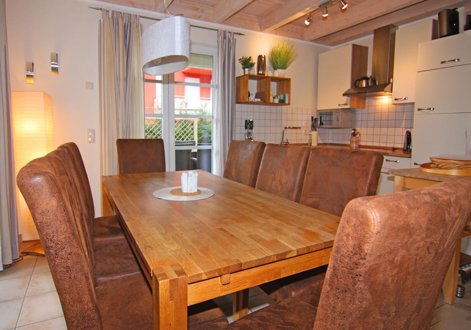 House | Dining