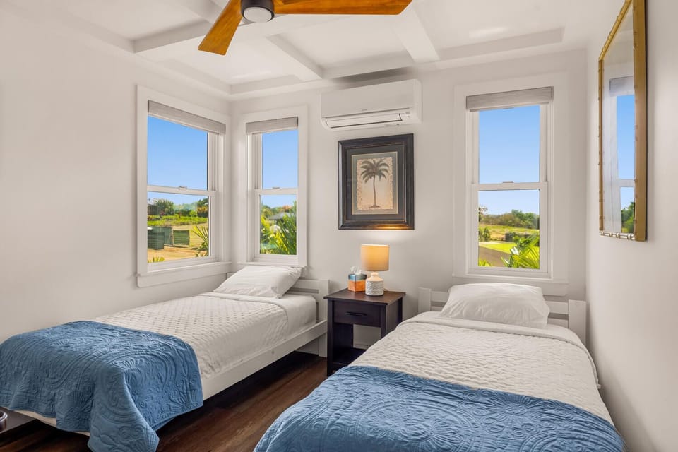 TWIN BEDS GUEST ROOM