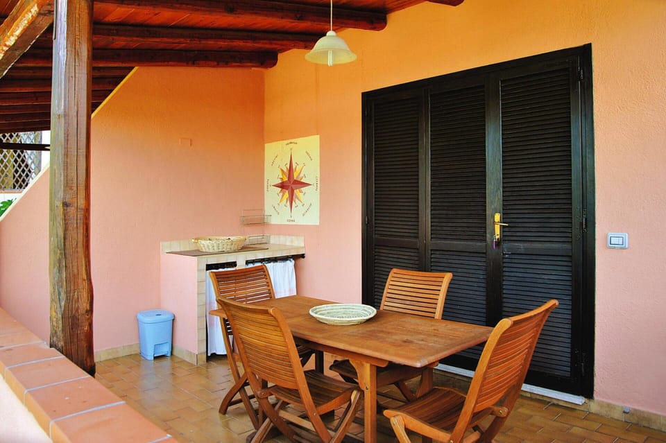 Apartment | Dining