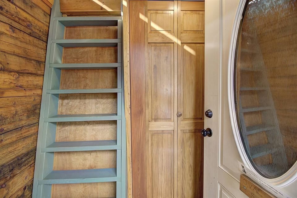 Galley ladders to four bedrooms