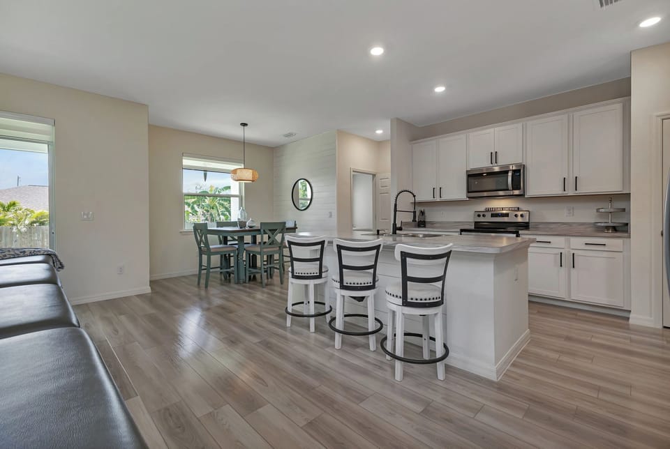 Kitchen island area, seats 3 people