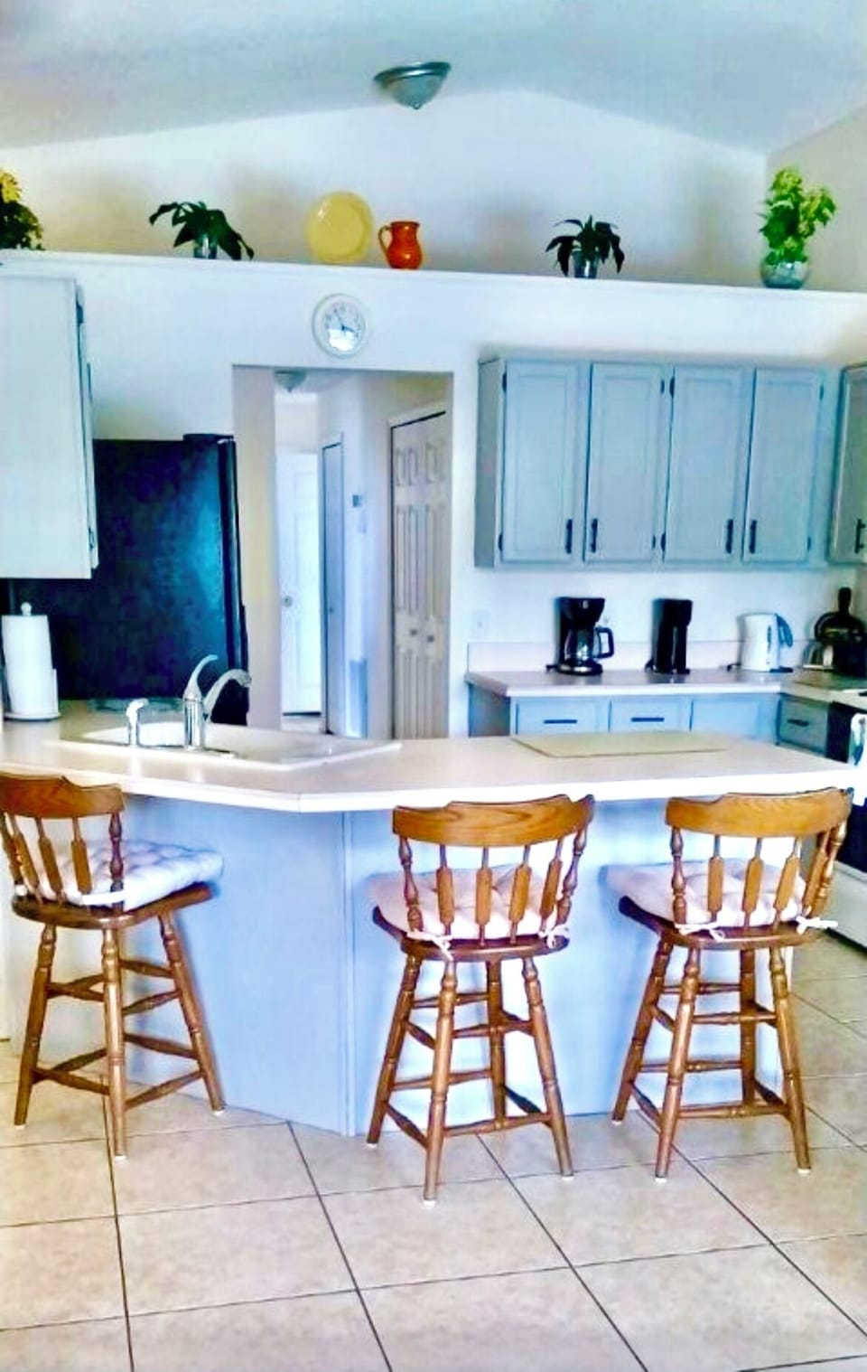 Breakfast bar seating