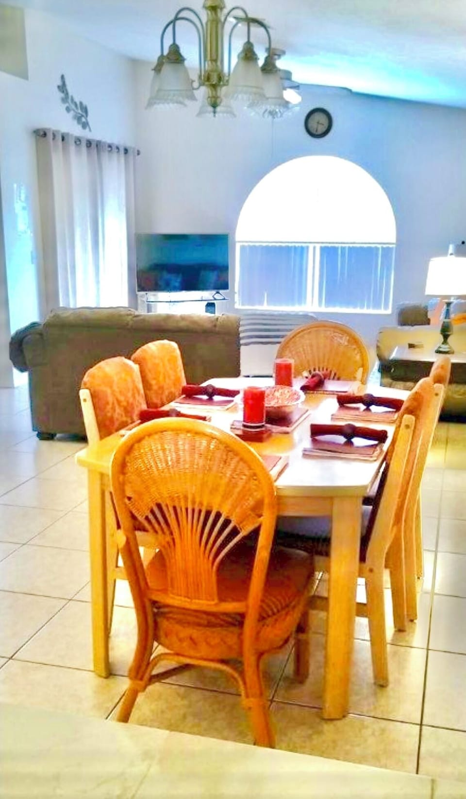 A more formal dining space