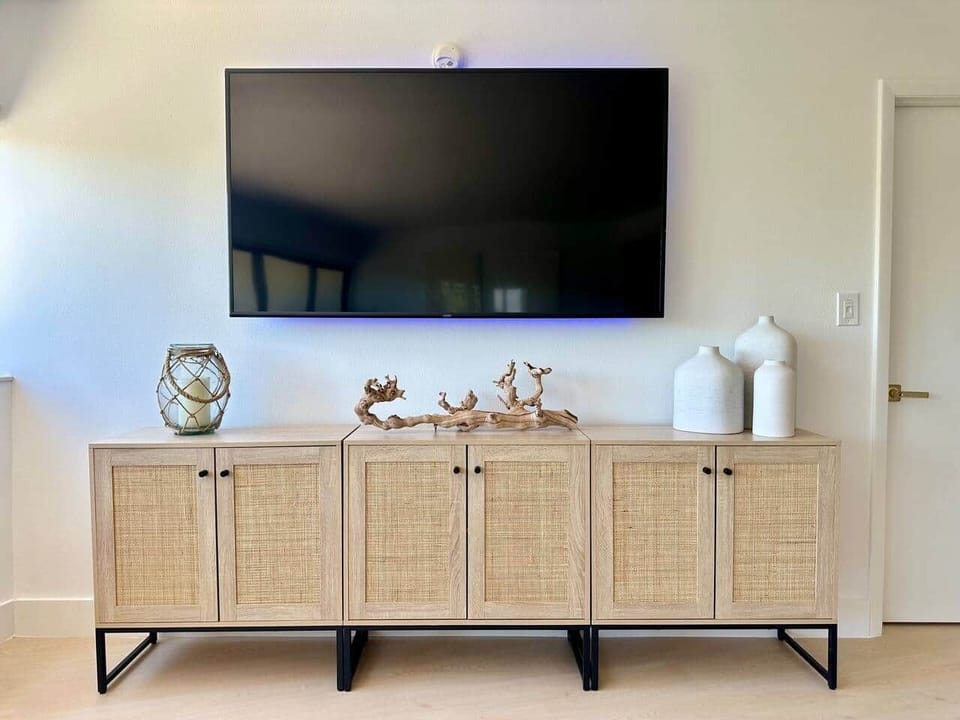 Enjoy movie nights or binge your favorite series with the large Smart TV in the living area

