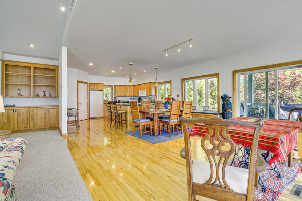 Kitchen | Dining Area | 2nd Floor