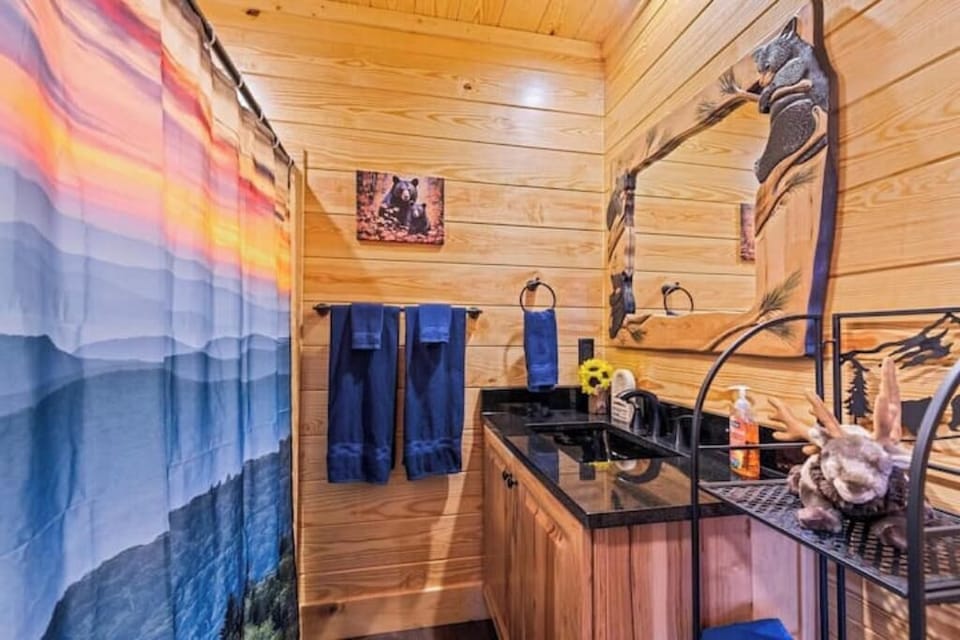 Upstairs Bathroom