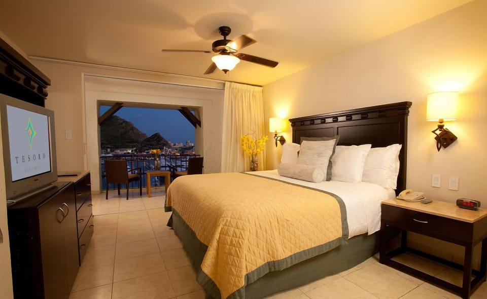 1 bedroom, in-room safe, iron/ironing board, free WiFi