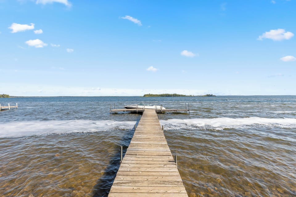 Exclusive Townhome, 2 Bedrooms | Lake view