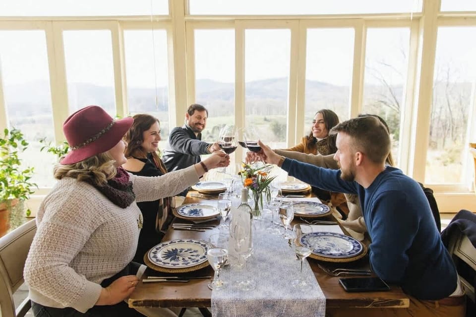 Discounted hourly rate for our guests available with Monticello Wine Tour & Coach Company