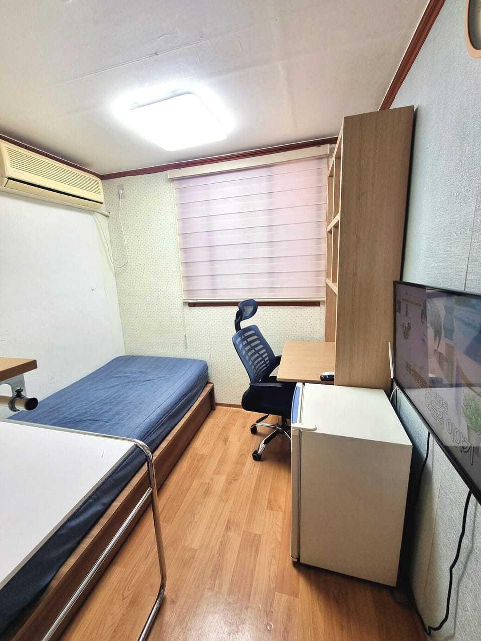 Basic Single Room | Free WiFi