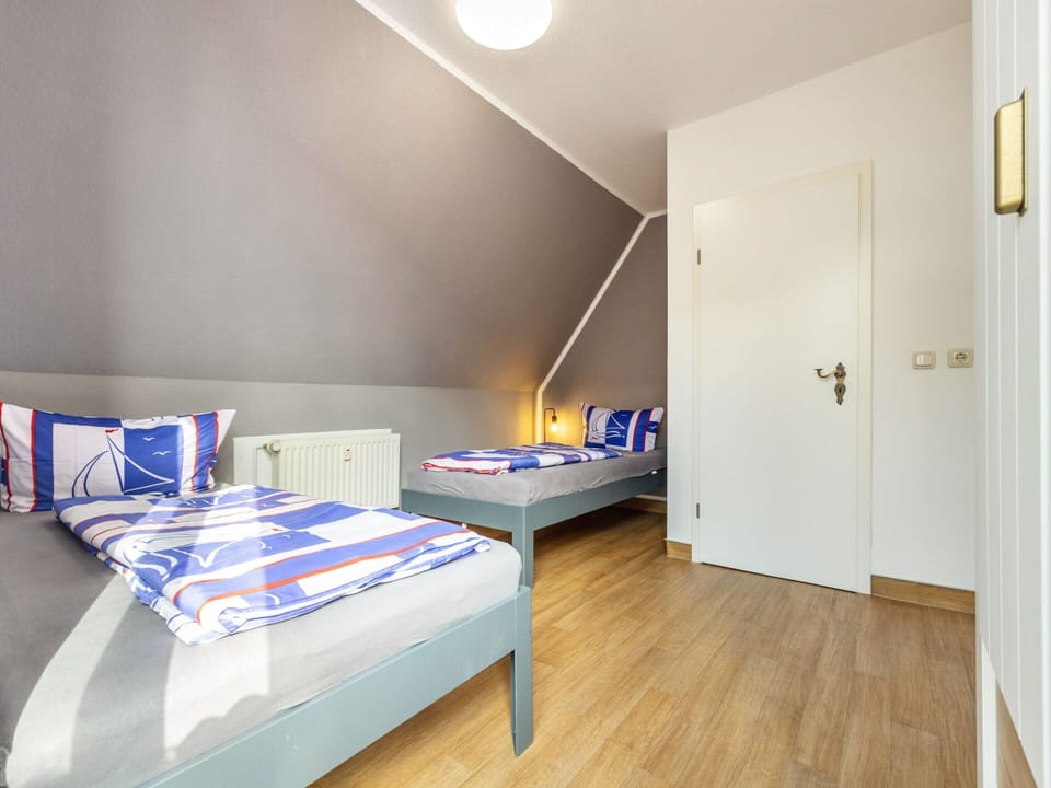 House | 2 bedrooms, individually furnished