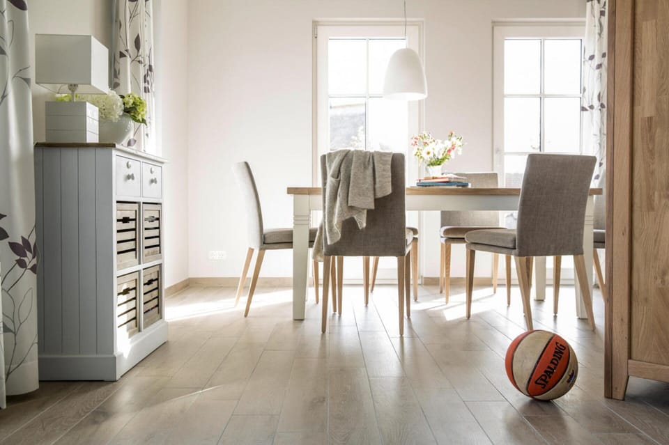 House | Dining
