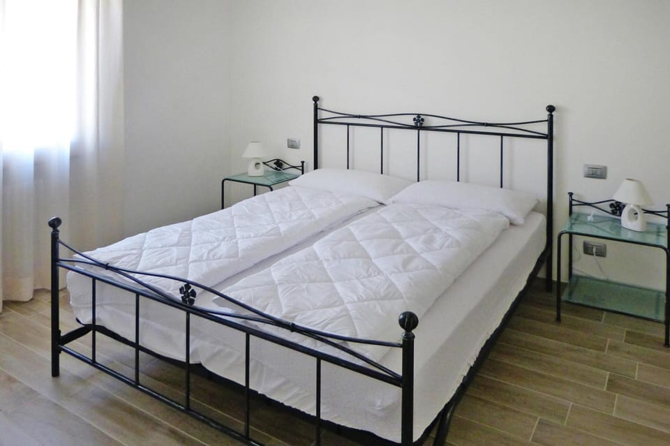 Apartment | 1 bedroom, individually furnished