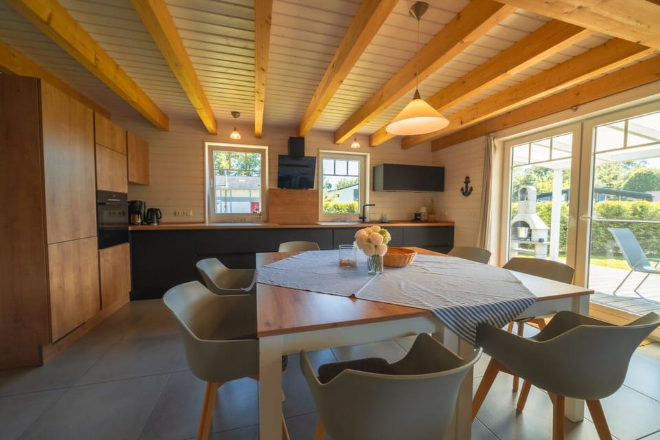 House | Dining