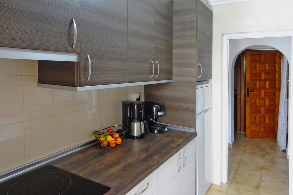 House | Private kitchen | Highchair