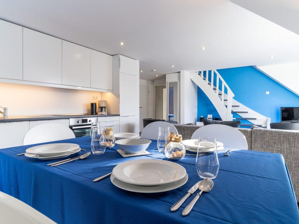Apartment | Private kitchen | Electric kettle, toaster