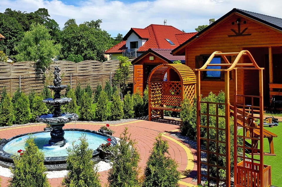 Bungalow | Exterior