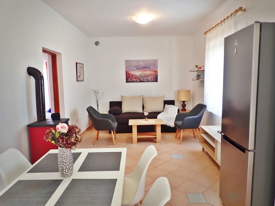 Apartment | Living area