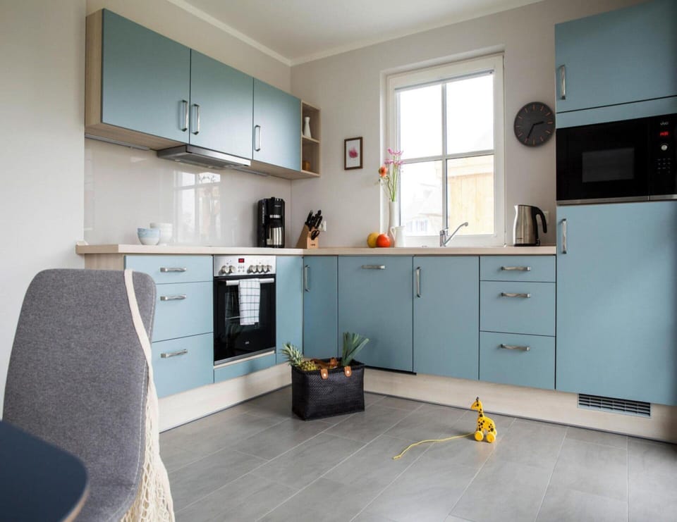 House | 2 bedrooms, iron/ironing board, individually furnished