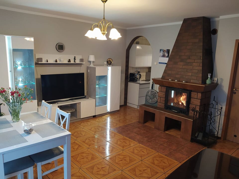 House | Private kitchen | Electric kettle, toaster