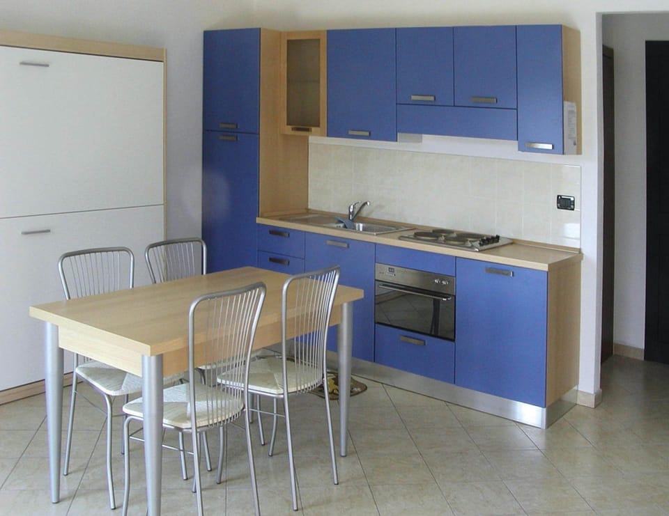 Apartment | Dining
