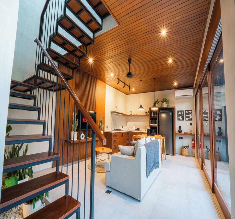 Villa | Private kitchen | Electric kettle, highchair, dining tables