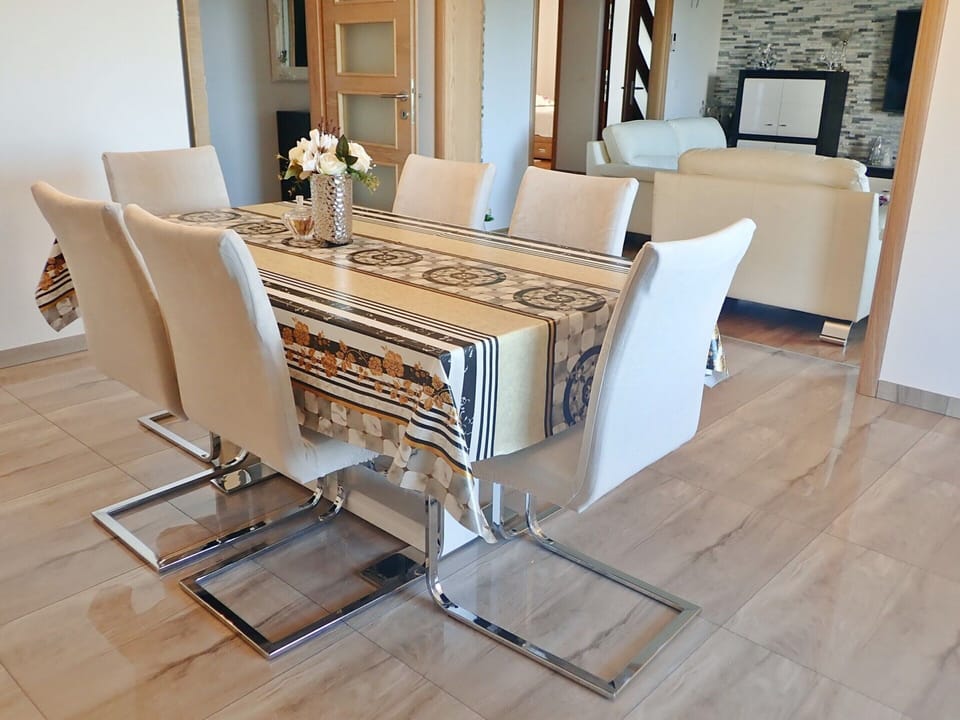 Apartment | Dining