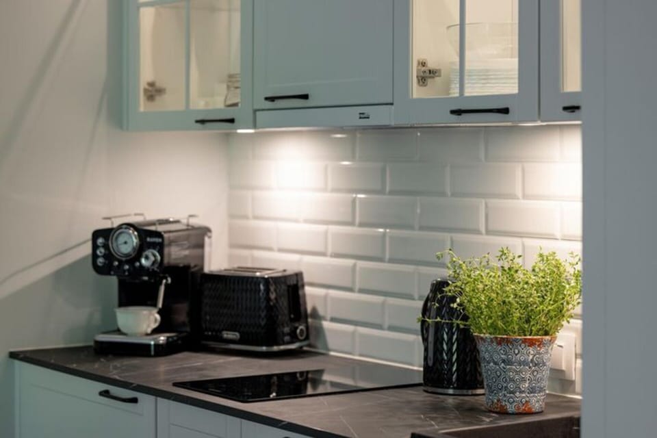 House | Private kitchen | Electric kettle, toaster, highchair