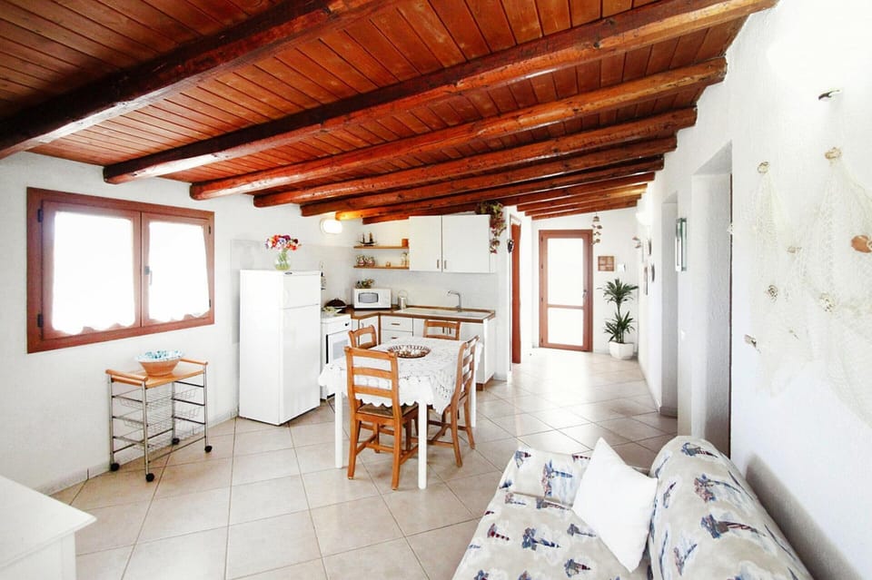 Apartment | Private kitchen | Highchair