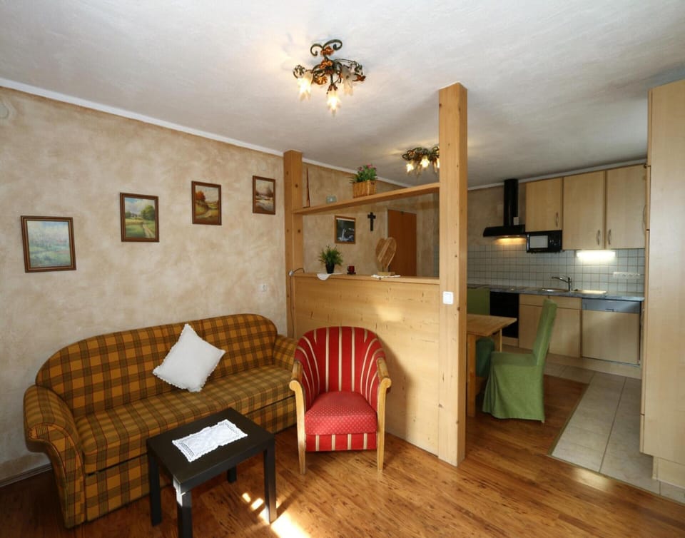Apartment | Living room