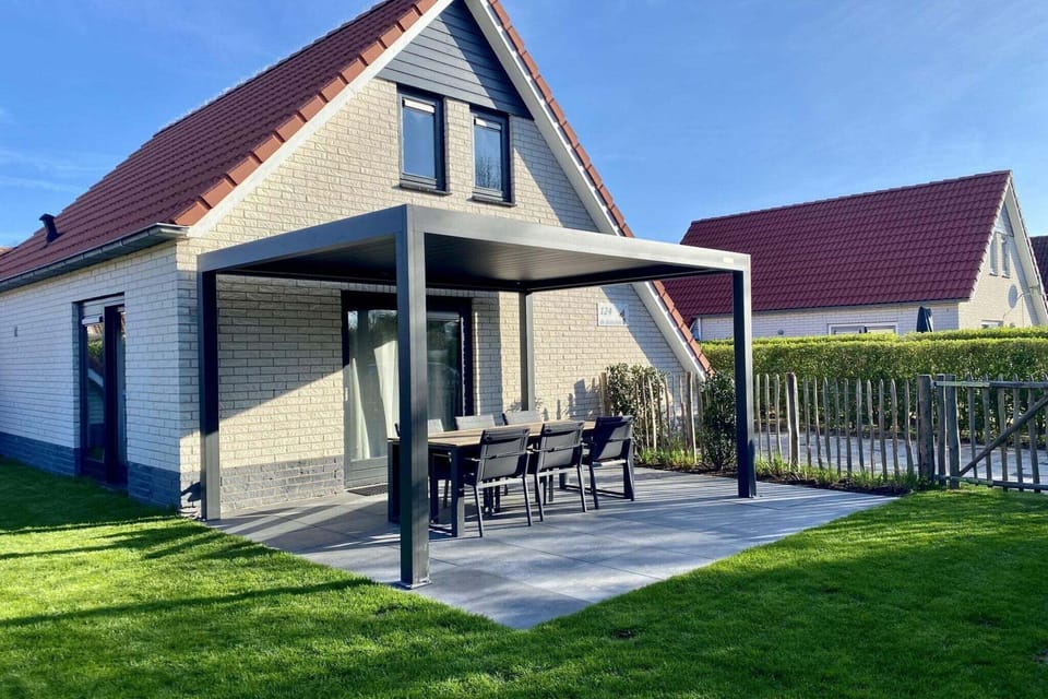 Holiday Home Exterior [summer]