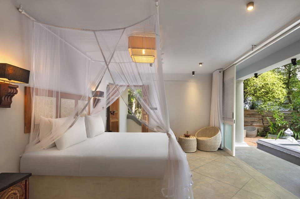 Terrace Suite with Plunge pool | In-room safe, desk, blackout drapes, soundproofing