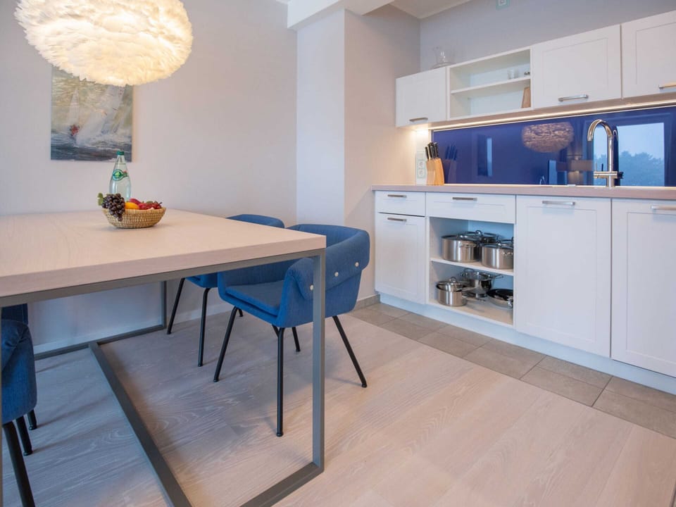 Apartment | Private kitchen | Highchair