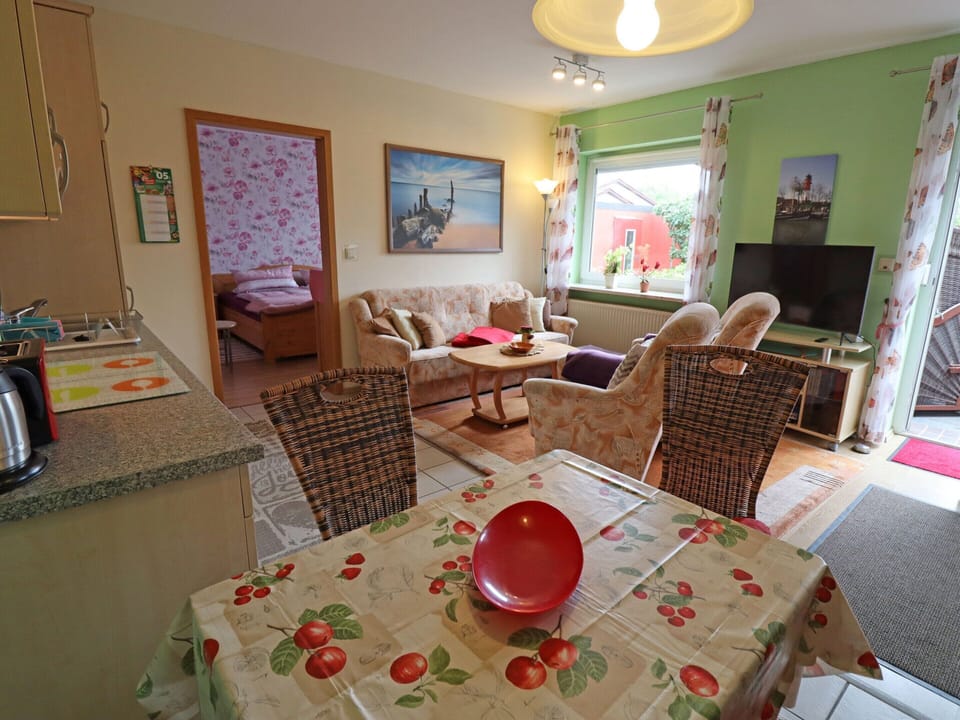 Apartment | Dining