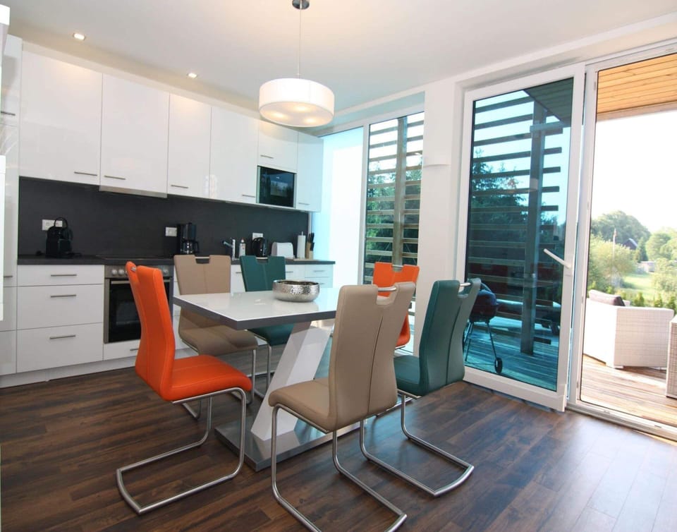 House | Dining
