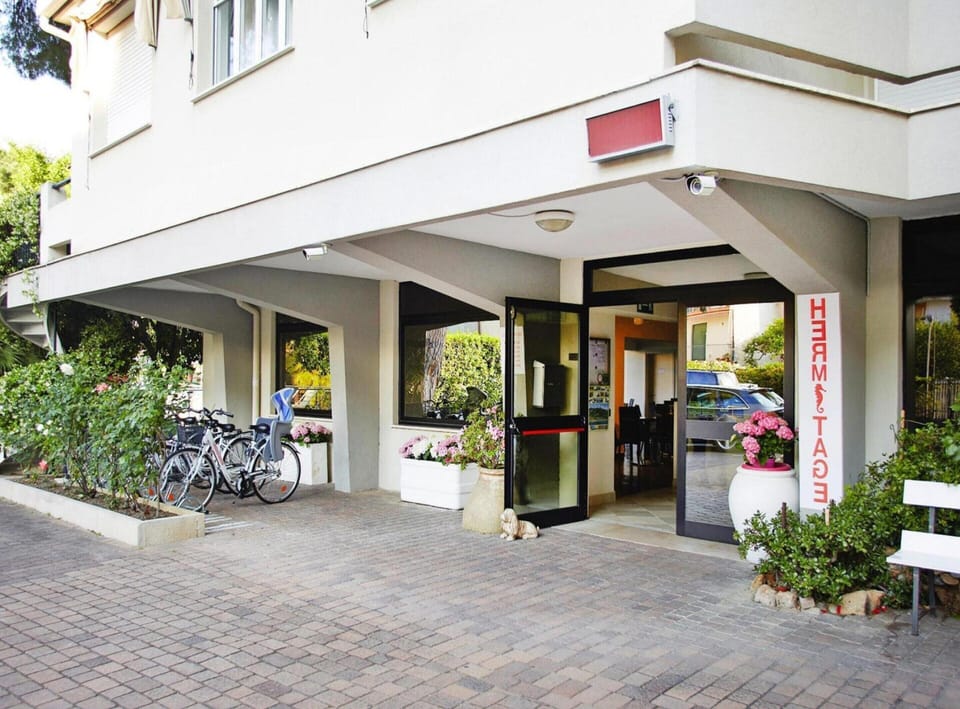 Apartment | Exterior