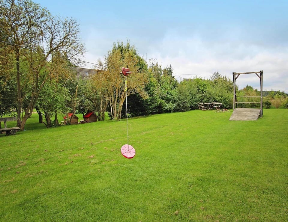 Apartment | Garden