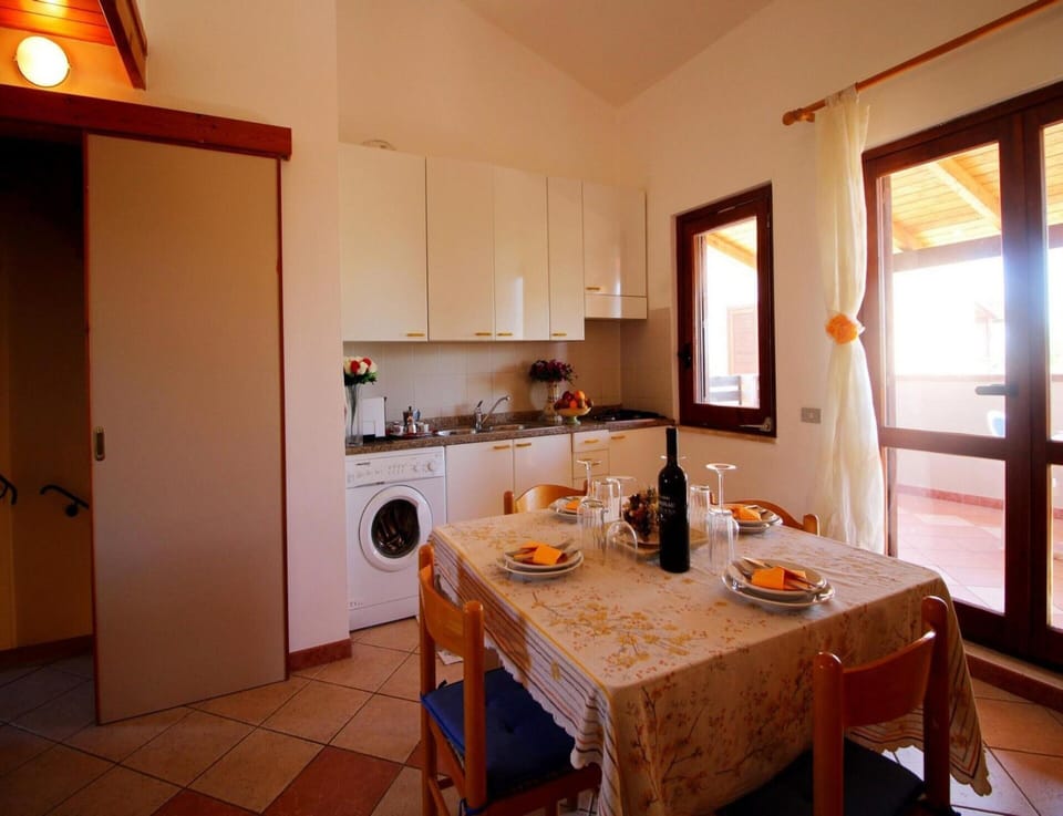 Apartment | Private kitchen | Electric kettle