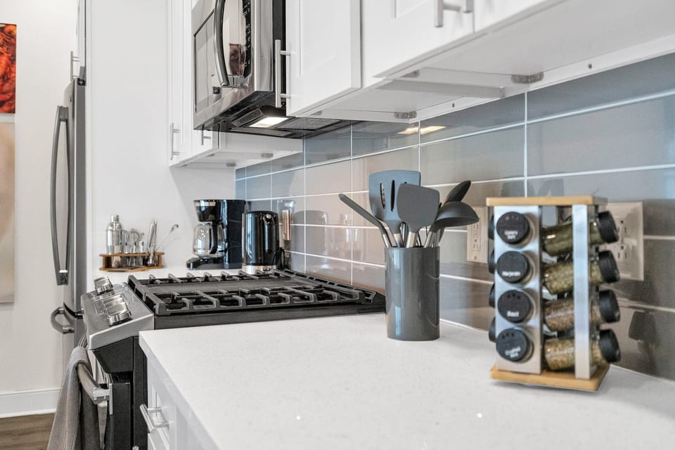 Well-equipped kitchen w/ everything you need to cook up a great meal.
